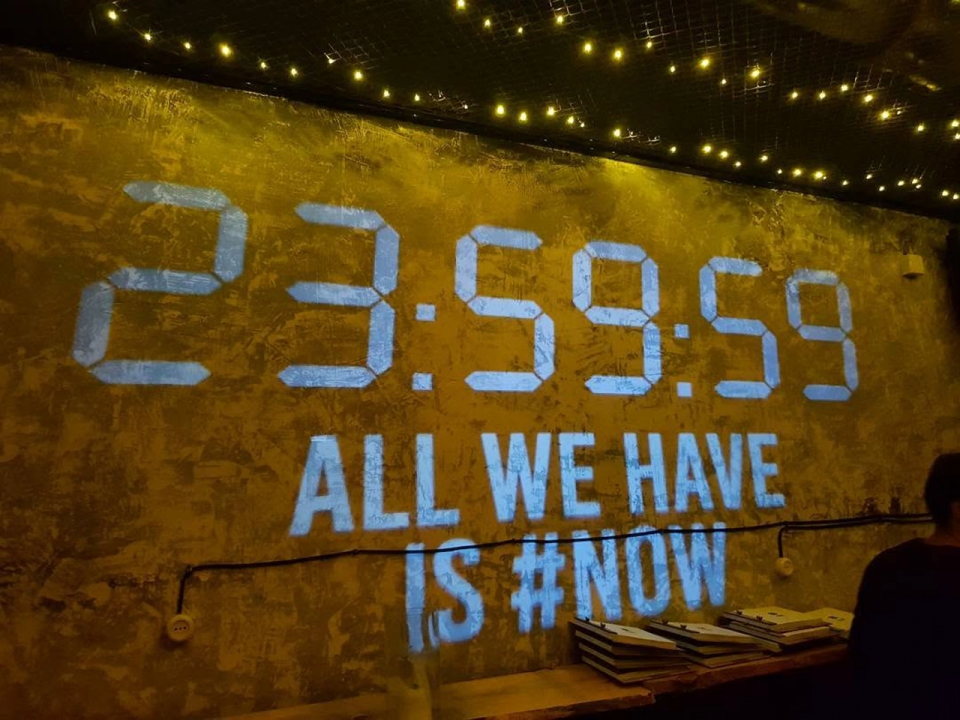 Hashtag Bar