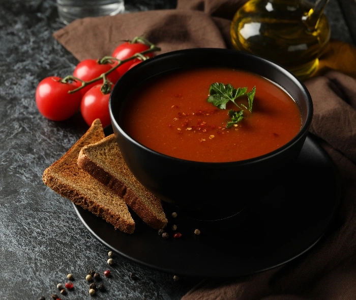 Pomidor şorbası