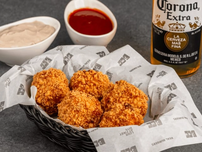 Bee-Style Corndog Balls (5 pcs)