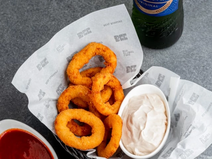 Onion Rings (8 pcs)