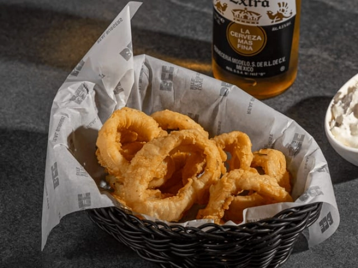 Golden Fried Calamari (5 pcs)